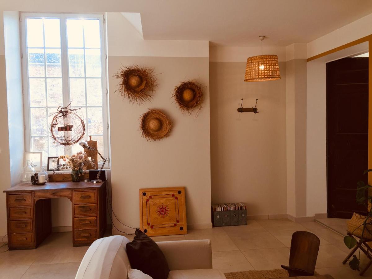 Ferme St Pierre 2 Suites Avec Repas, Piscine, Clim, Cheminee Ou Baignoire Spa Chabeuil Dış mekan fotoğraf