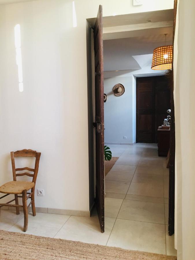 Ferme St Pierre 2 Suites Avec Repas, Piscine, Clim, Cheminee Ou Baignoire Spa Chabeuil Dış mekan fotoğraf