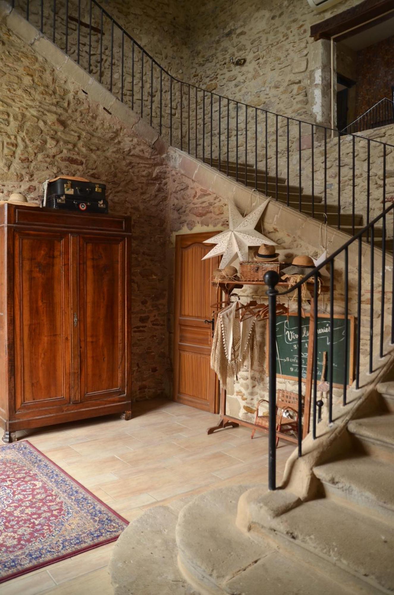 Ferme St Pierre 2 Suites Avec Repas, Piscine, Clim, Cheminee Ou Baignoire Spa Chabeuil Dış mekan fotoğraf